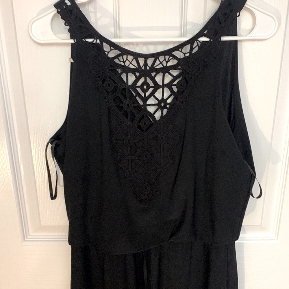 White House Black Market perfect black summer dress size small-travels w…